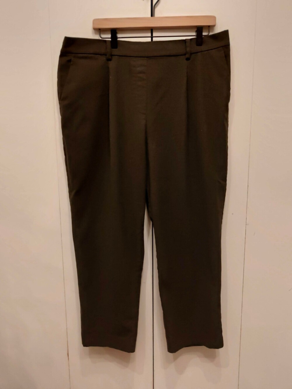LOFT Dark Olive Pants XL Elastic Waistband Straight Leg
